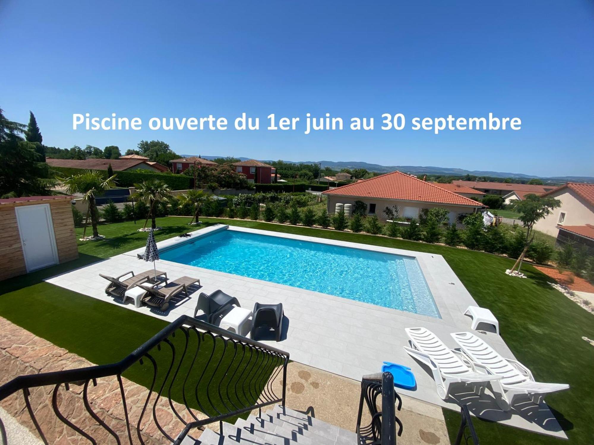 Studio Chez L'Habitant Avec Piscine Commune Grieges Exterior photo